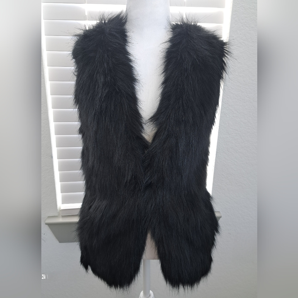 Women's Black Faux Fur Vest